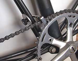 bicycle chain keeper